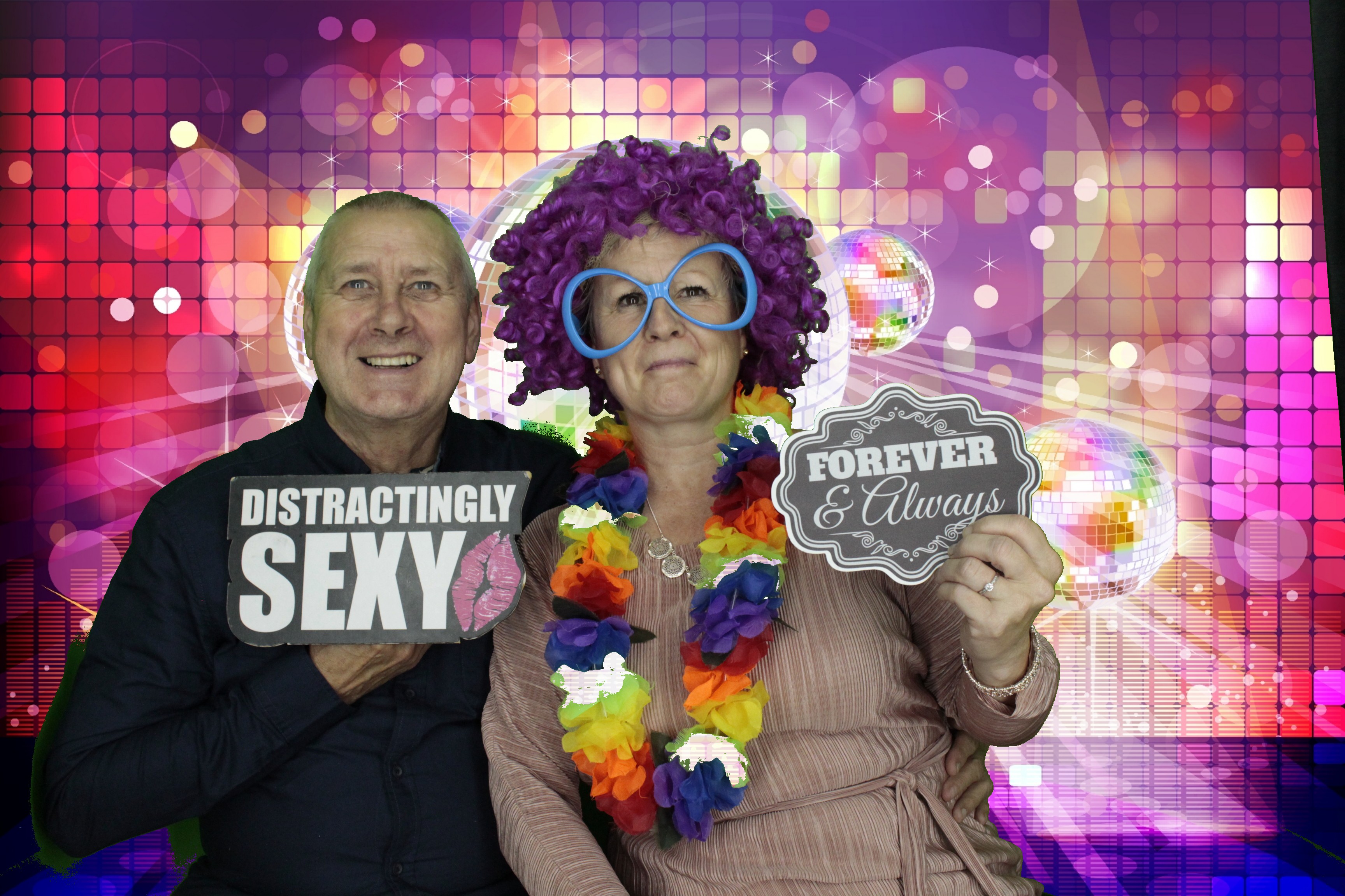 Wedding of Julia Andrews | View more photos from the event at gallery.myphotoboothexperience.co.uk/u/MyPhotoBoothExperienceLtd/Wedding-of-Julia-Andrews